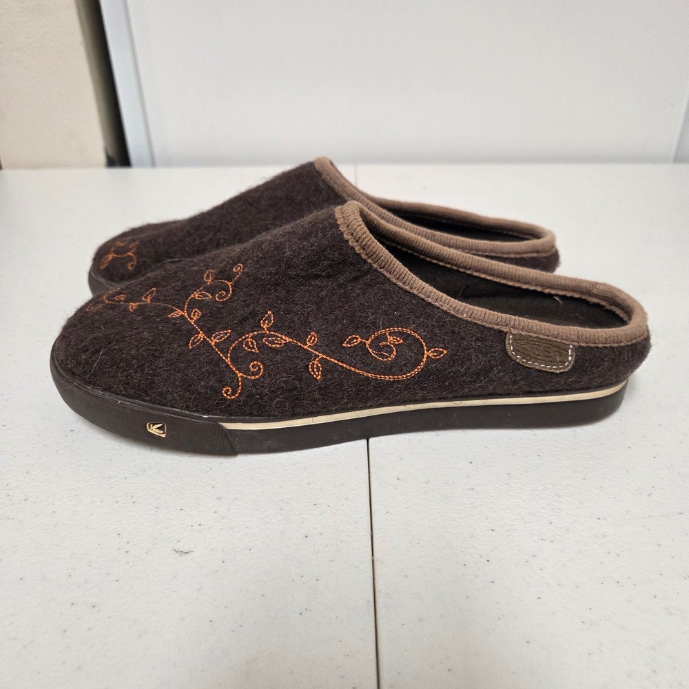 KEEN Howser Brown Wool Embroidered Floral Slip On Clog Slippers Womens 9